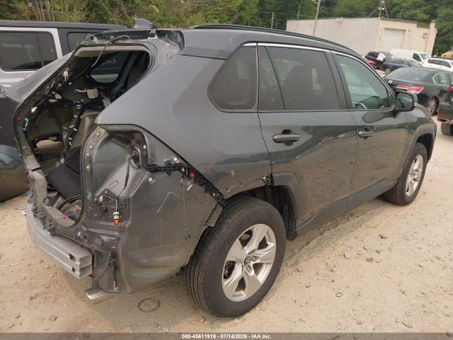 2020 TOYOTA RAV4 XLE 4