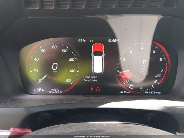 2017 VOLVO XC90 T6 MOMENTUM 15