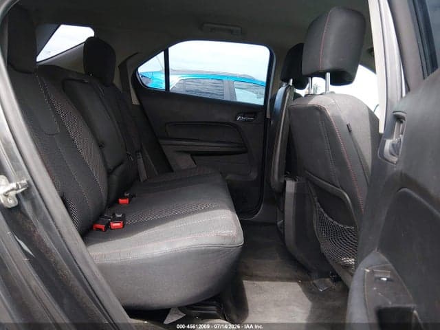 2017 CHEVROLET EQUINOX LS 8