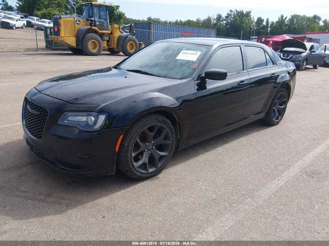 2020 CHRYSLER 300 TOURING 2