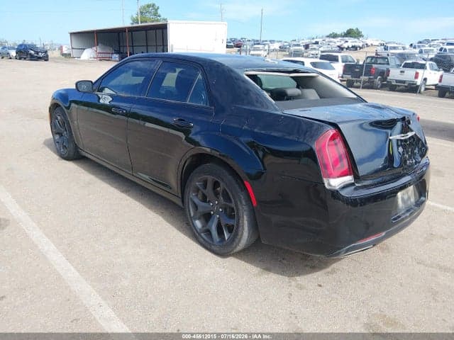 2020 CHRYSLER 300 TOURING 3