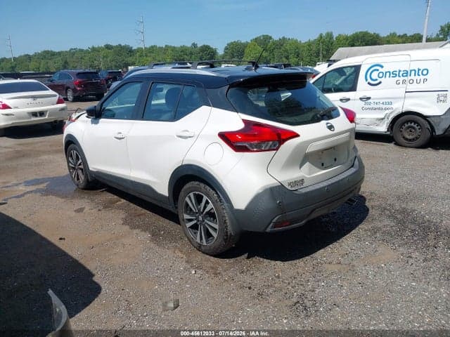 2020 NISSAN KICKS SV XTRONIC CVT 3
