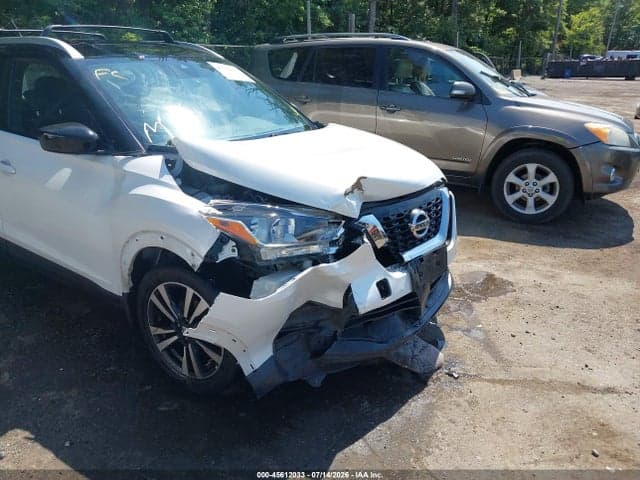 2020 NISSAN KICKS SV XTRONIC CVT 6