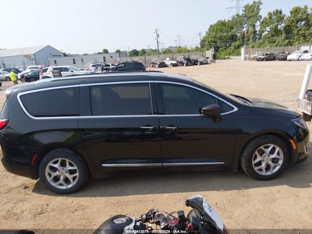 2017 CHRYSLER PACIFICA TOURING-L PLUS 14