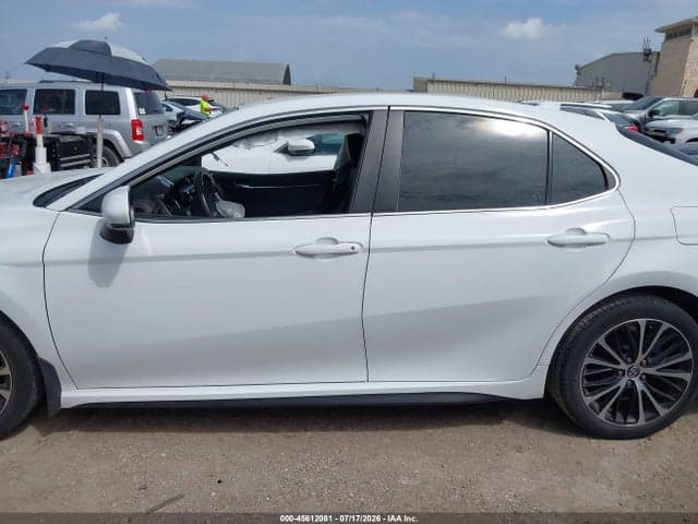 2020 TOYOTA CAMRY SE 15