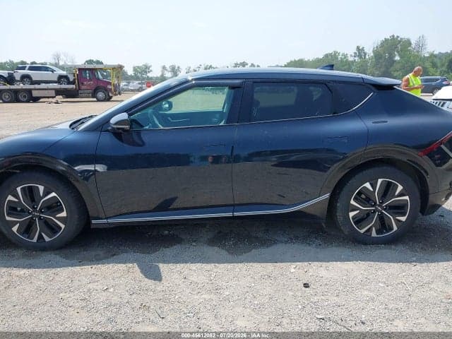 2022 KIA EV6 WIND 15
