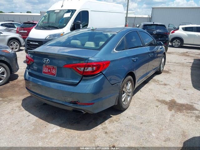 2017 HYUNDAI SONATA SE 4
