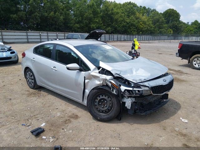 2017 KIA FORTE LX 1