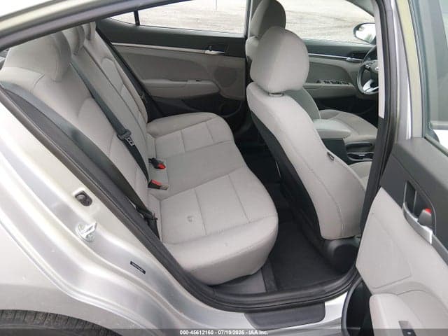 2020 HYUNDAI ELANTRA SE 8