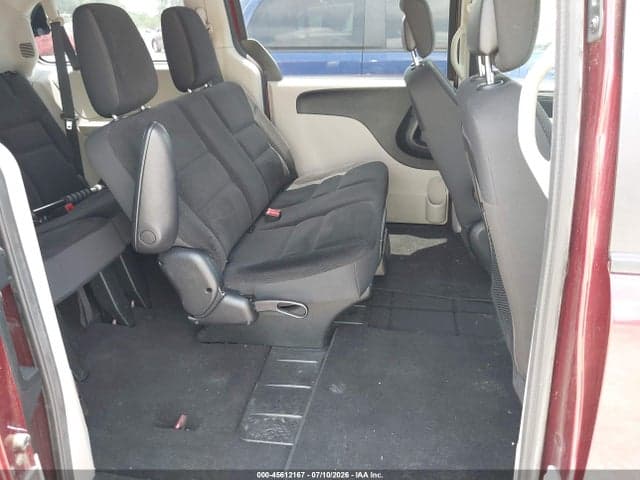 2018 DODGE GRAND CARAVAN SE 8