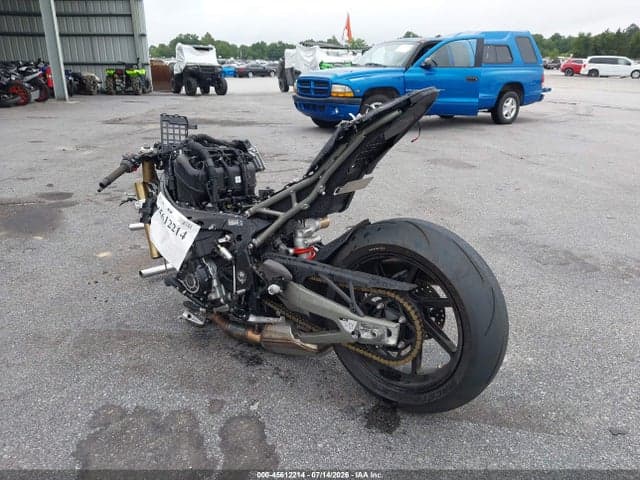 2026 BMW S 1000 RR 3