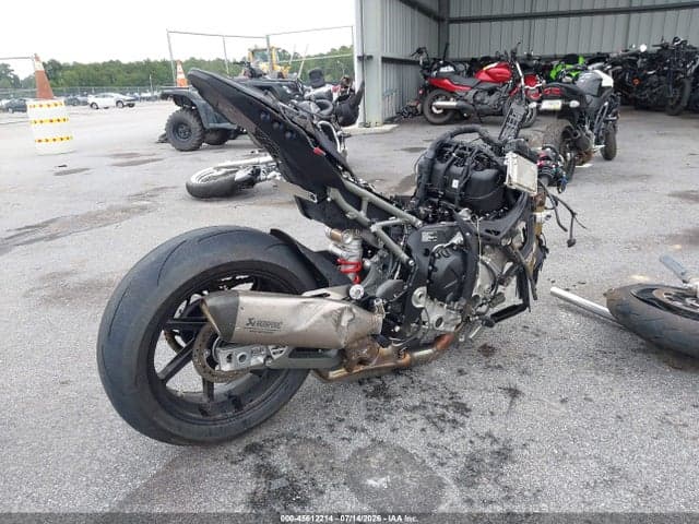 2026 BMW S 1000 RR 4