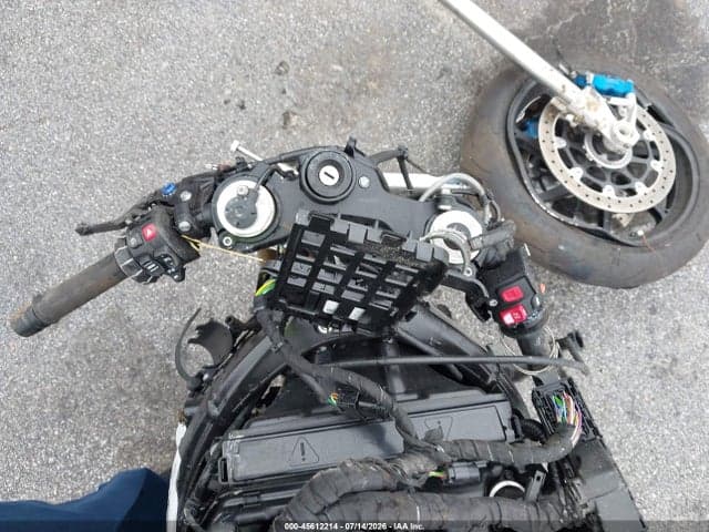 2026 BMW S 1000 RR 7