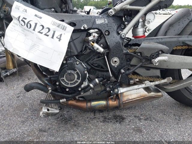 2026 BMW S 1000 RR 9
