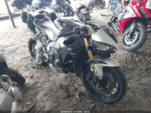 2025 HONDA CBR1000 RR - 1