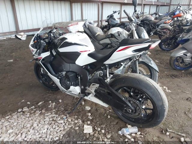 2025 HONDA CBR1000 RR 3