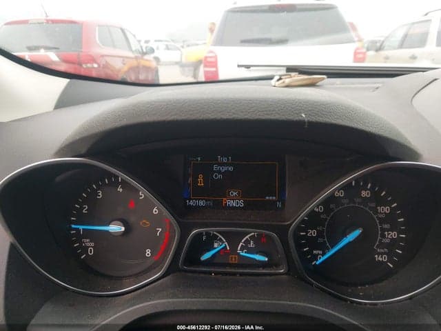 2017 FORD ESCAPE SE 7
