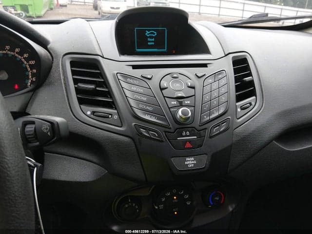 2017 FORD FIESTA S 17