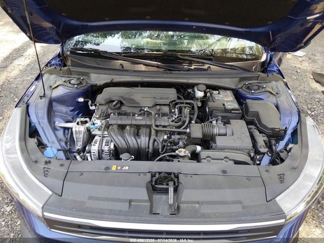 2025 KIA K4 LXS 10
