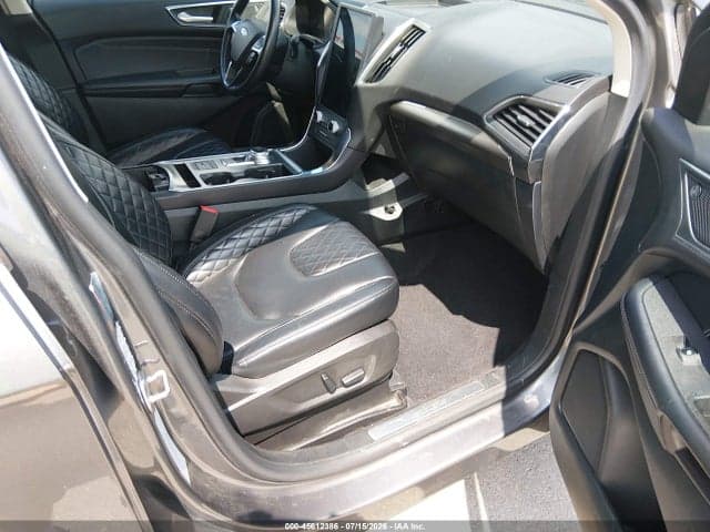 2023 FORD EDGE TITANIUM 5