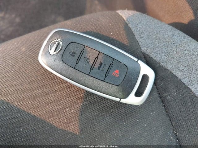 2025 NISSAN VERSA 1.6 SV 11