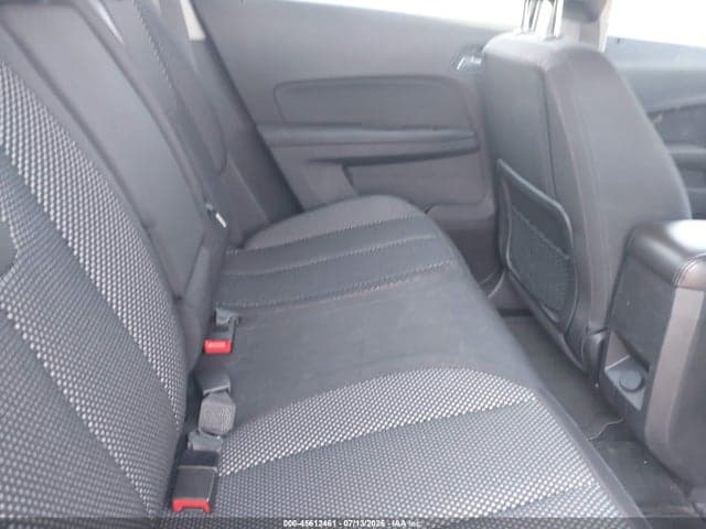 2017 CHEVROLET EQUINOX LS 8