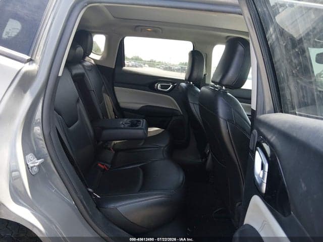 2022 JEEP COMPASS LIMITED 4X4 8