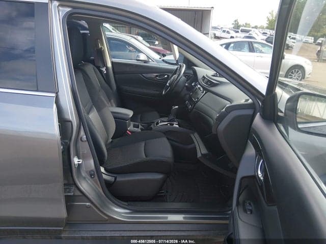 2020 NISSAN ROGUE SV FWD 5