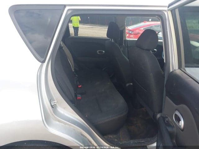 2019 KIA SOUL + 8