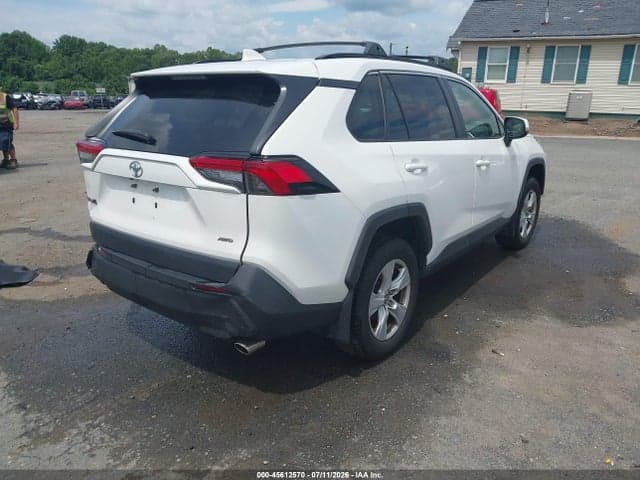2020 TOYOTA RAV4 XLE 4