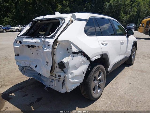 2024 TOYOTA RAV4 XLE 4