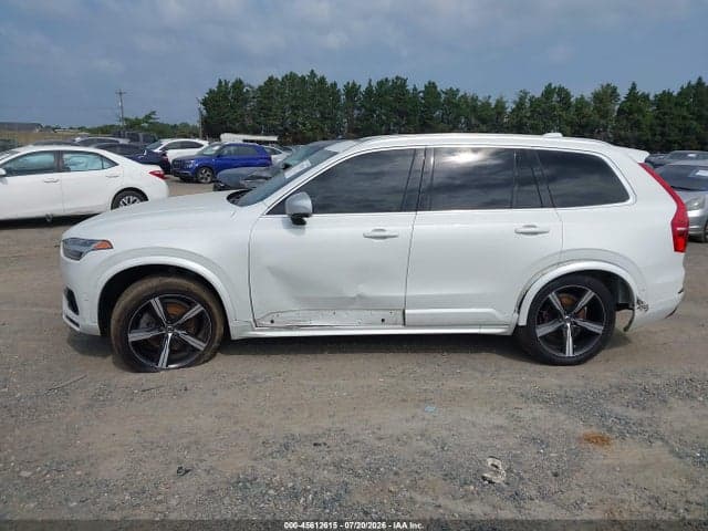 2019 VOLVO XC90 T5 R-DESIGN 14