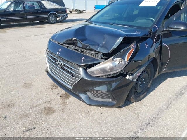 2021 HYUNDAI ACCENT SE 6