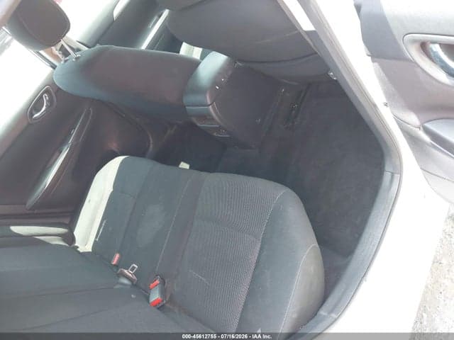 2019 NISSAN SENTRA S 8