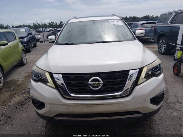 2017 NISSAN PATHFINDER PLATINUM 12