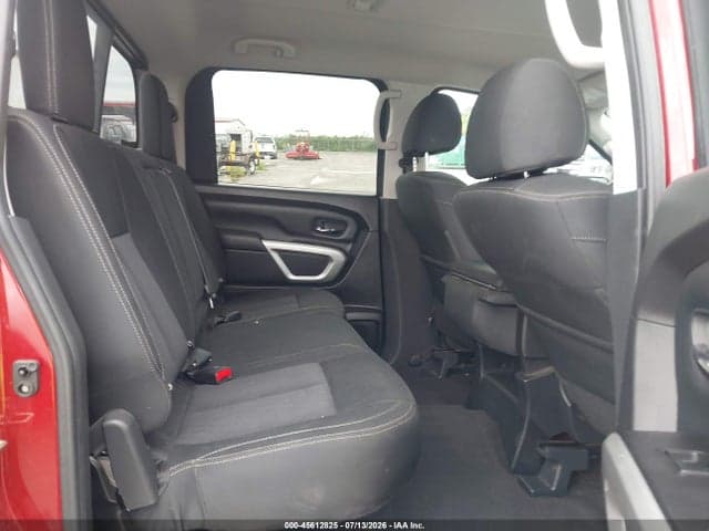 2019 NISSAN TITAN SV 8