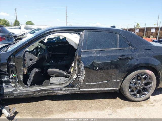 2019 CHRYSLER 300 TOURING 14