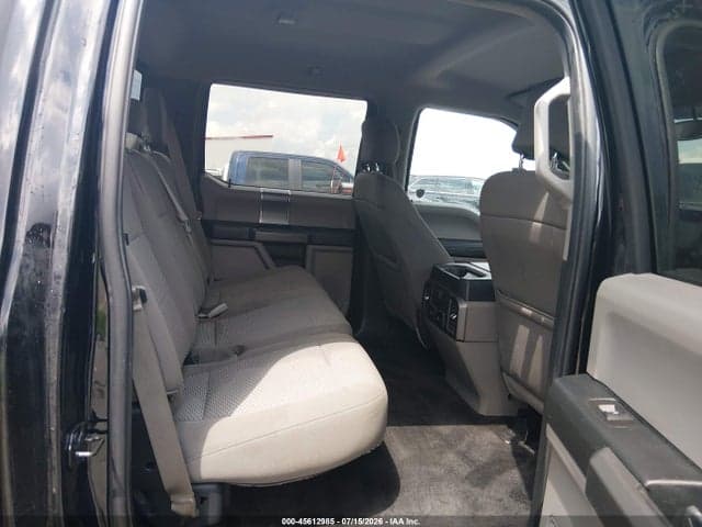 2017 FORD F-150 XLT 8
