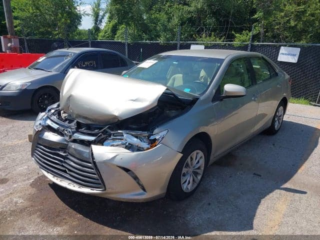 2017 TOYOTA CAMRY LE 2