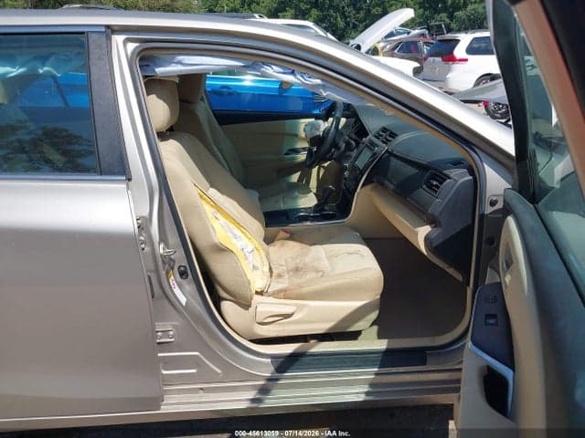 2017 TOYOTA CAMRY LE 5