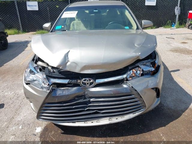 2017 TOYOTA CAMRY LE 6