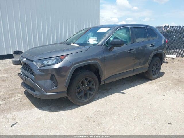 2022 TOYOTA RAV4 LE 2