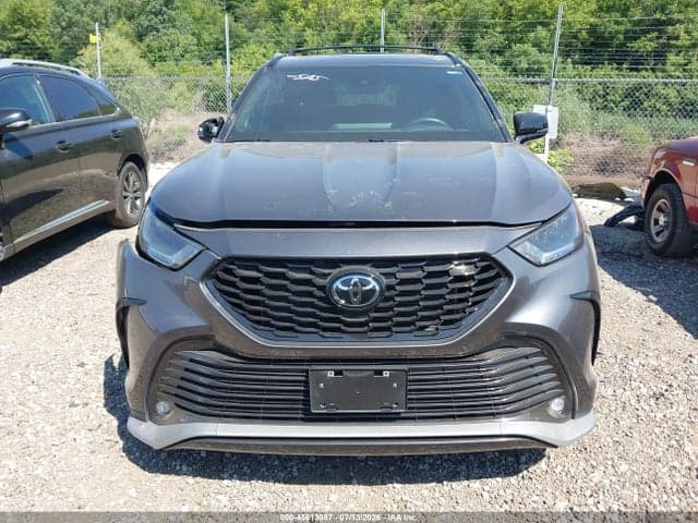 2024 TOYOTA HIGHLANDER XSE 12