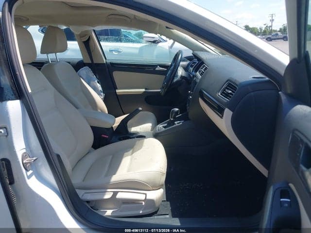 2017 VOLKSWAGEN JETTA 1.8T SEL/1.8T SEL PREMIUM 5