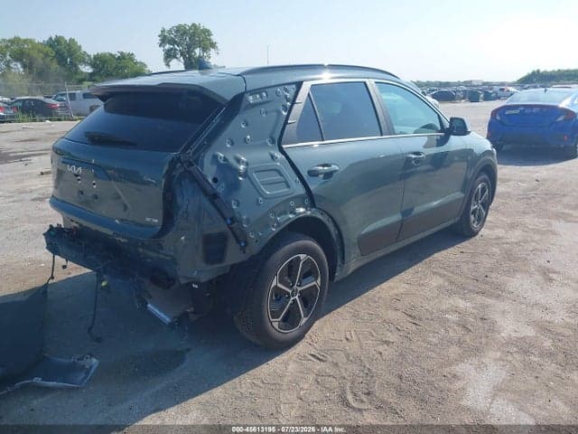 2026 KIA NIRO EX 4