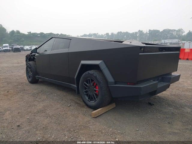 2025 TESLA CYBERTRUCK ALL-WHEEL DRIVE 3