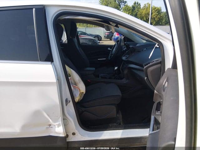 2019 FORD ESCAPE SE 5