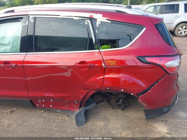 2017 FORD ESCAPE TITANIUM 19