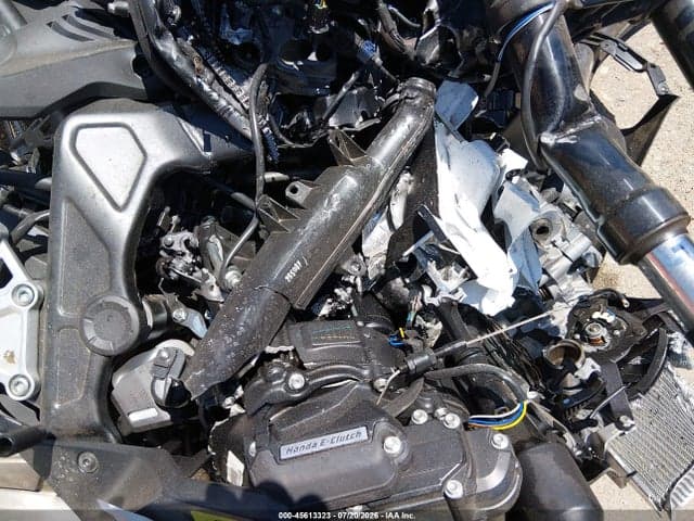 2026 HONDA CBR650 R 8