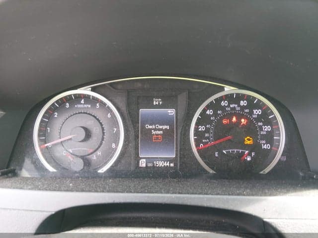 2016 TOYOTA CAMRY SE 7